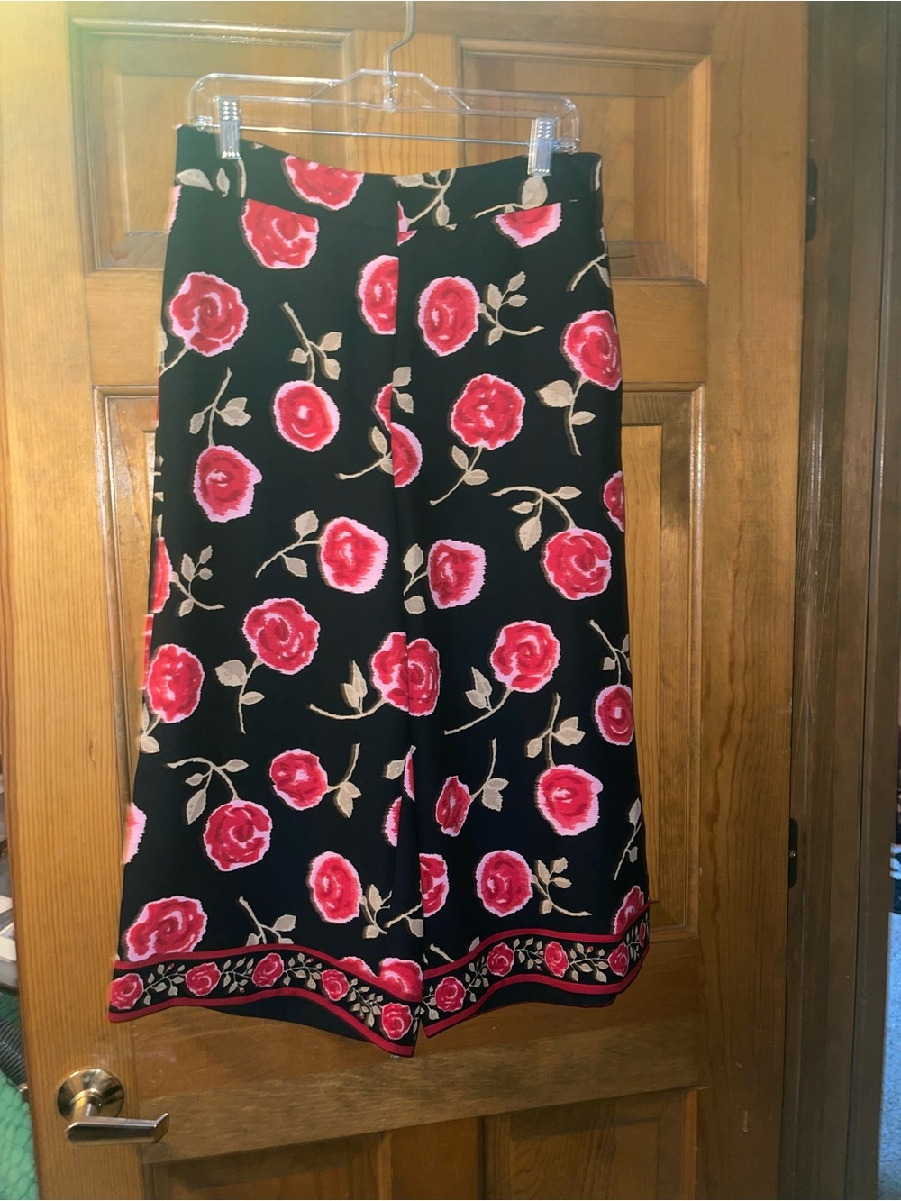 kate spade Black Capris with Pink Rose Print